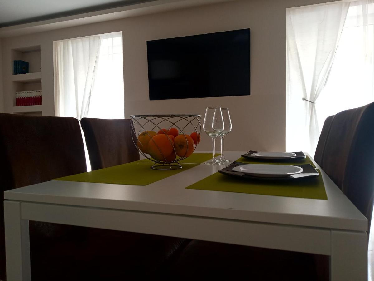 Mediterranean Stars 2 Apartment Peraía Eksteriør billede