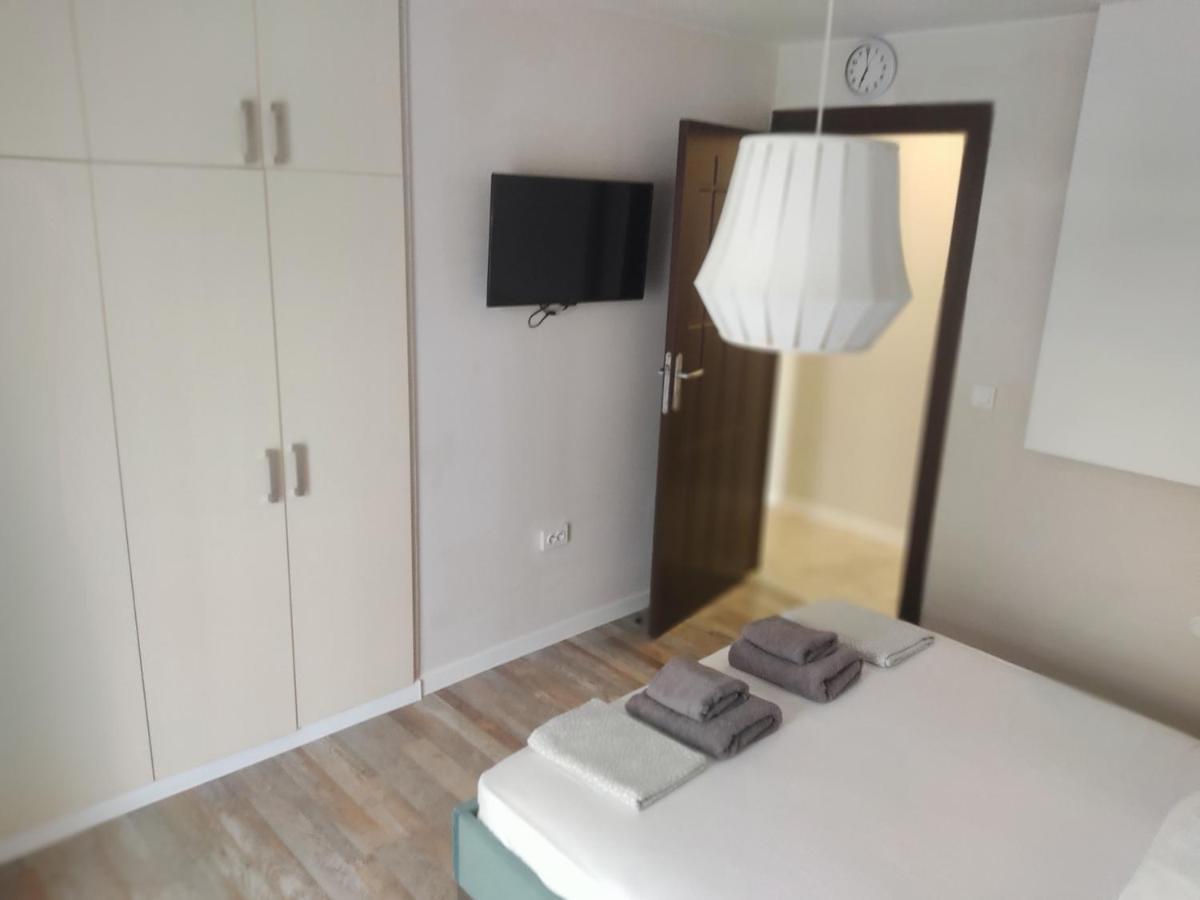 Mediterranean Stars 2 Apartment Peraía Eksteriør billede